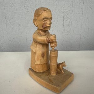 suomalainen puuveistos